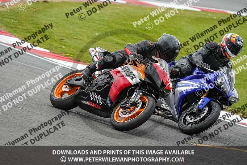 donington no limits trackday;donington park photographs;donington trackday photographs;no limits trackdays;peter wileman photography;trackday digital images;trackday photos
